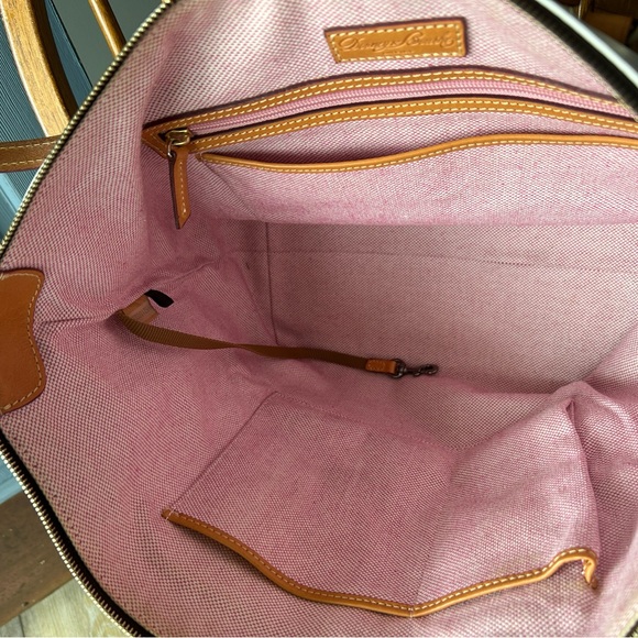 EUC Dooney & Bourke Smooth Leather Tobi Tote - Beige & Tan w/ Fuchsia Interior - Picture 13 of 16